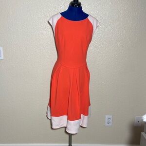 sleeveless dress